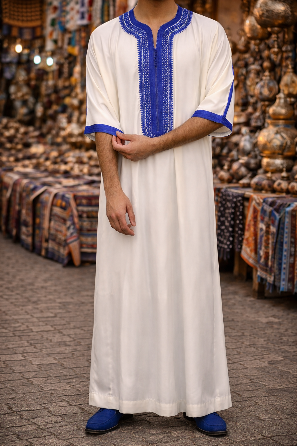 White Moroccan gandora for men with blue embroidery djellaba thobe
